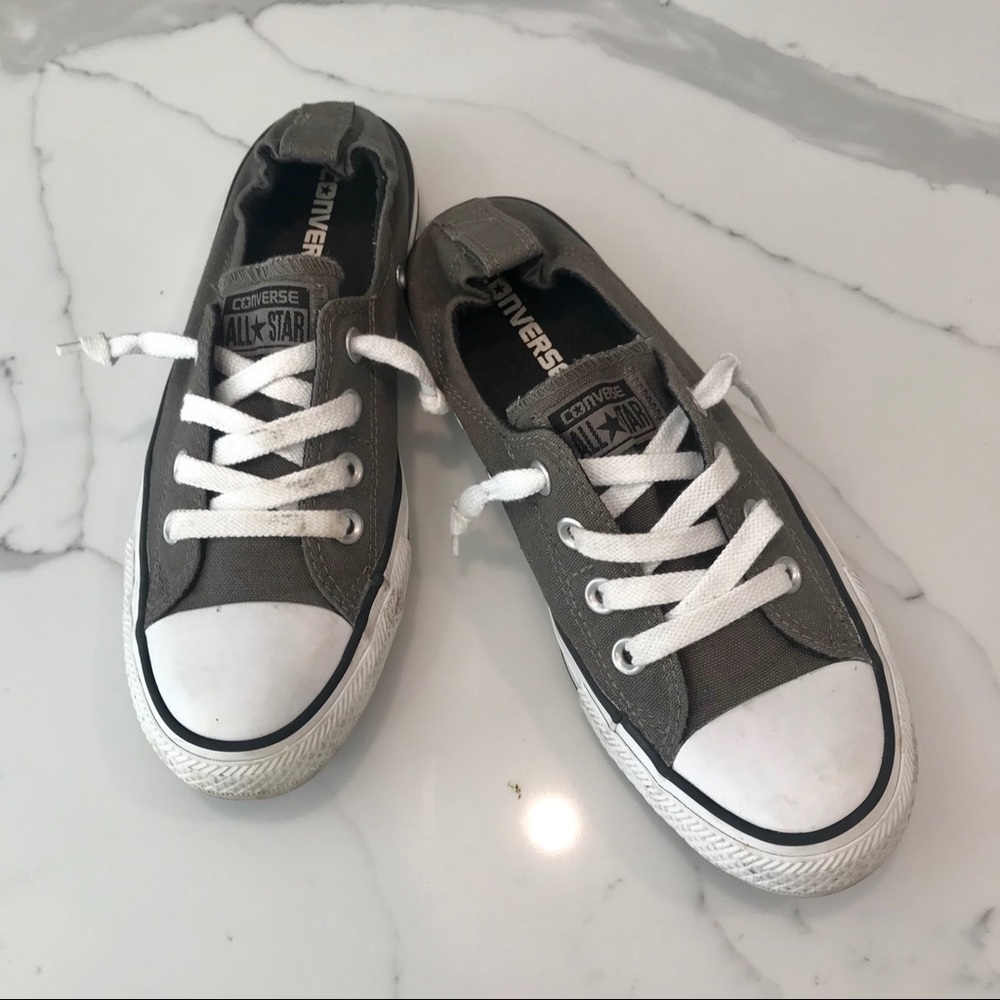 Converse Chuck Taylor’s size 8 army green